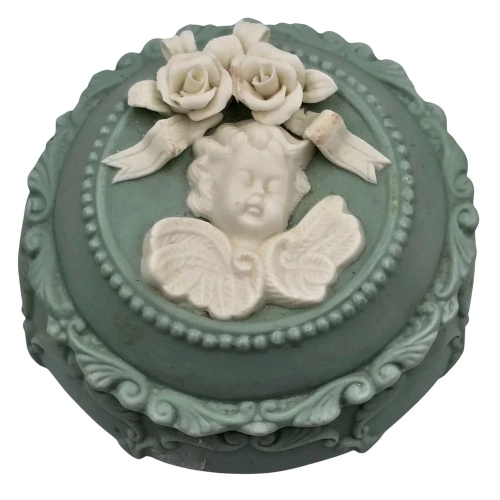 Jasperware Green Caladon Ivory Cherub Porcelain Trinket Victorian Dish Cameo